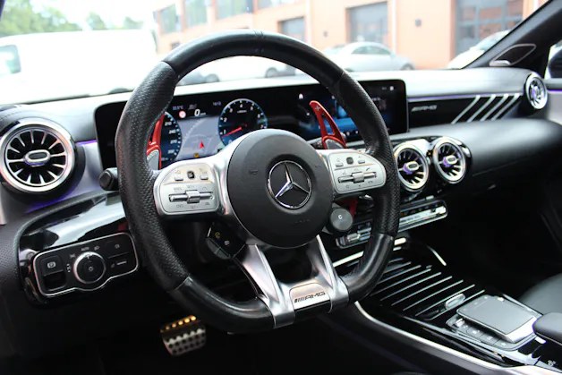 Mercedes-Benz CLA Shooting Brake 45 S AMG 4Matic+ 8G-DCT