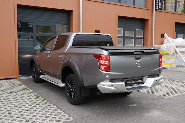 Fiat Fullback SX 2.4 MJ DC Primo 4WD "*Tempomat * GPS * Caméra de Recul * Camera 360 * Hauteur de caisse augmentée * 8 Roues *"