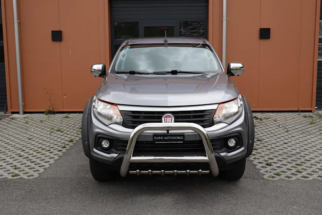 Fiat Fullback SX 2.4 MJ DC Primo 4WD "*Tempomat * GPS * Caméra de Recul * Camera 360 * Hauteur de caisse augmentée * 8 Roues *"