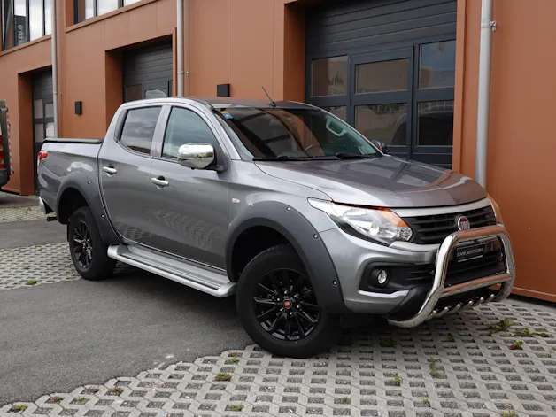 Fiat Fullback SX 2.4 MJ DC Primo 4WD "*Tempomat * GPS * Caméra de Recul * Camera 360 * Hauteur de caisse augmentée * 8 Roues *"