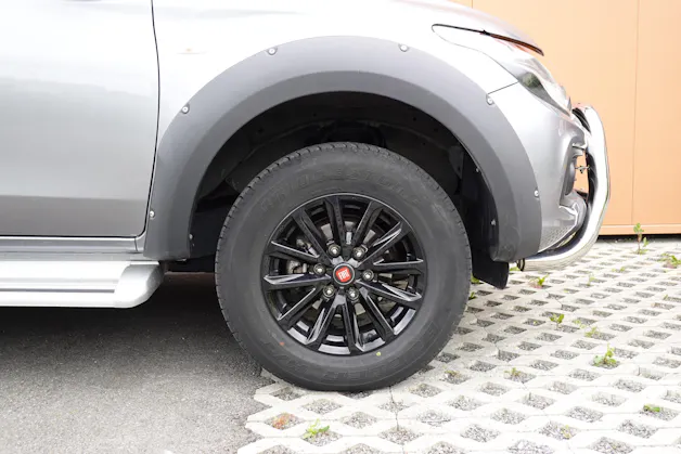 Fiat Fullback SX 2.4 MJ DC Primo 4WD "*Tempomat * GPS * Caméra de Recul * Camera 360 * Hauteur de caisse augmentée * 8 Roues *"