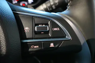 Suzuki Swift 1.2 Compact Top Hybrid CVT - * Tempomat Adapt. * Caméra de recul * Sièges chauffants * Apple Car Play * Aides Conduites"