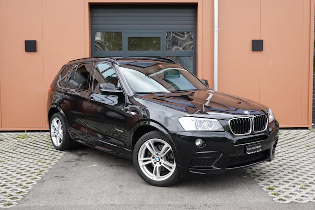 BMW X3 xDrive 20d -" Pack M * Capteur + Camera de Recul * intérieur cuir * jantes 19 pouces * sièges chauffants+électriques "