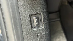 BMW X3 xDrive 20d -" Pack M * Capteur + Camera de Recul * intérieur cuir * jantes 19 pouces * sièges chauffants+électriques "