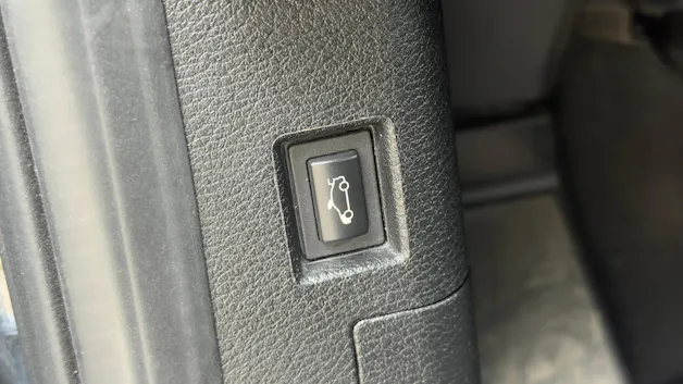 BMW X3 xDrive 20d -" Pack M * Capteur + Camera de Recul * intérieur cuir * jantes 19 pouces * sièges chauffants+électriques "