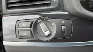 BMW X3 xDrive 20d -" Pack M * Capteur + Camera de Recul * intérieur cuir * jantes 19 pouces * sièges chauffants+électriques "