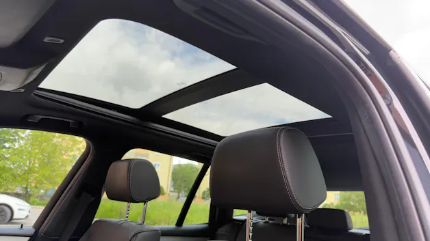 BMW X3 xDrive 20d -" Pack M * Capteur + Camera de Recul * intérieur cuir * jantes 19 pouces * sièges chauffants+électriques "