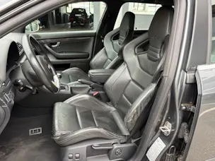 AUDI RS4 Avant 4.2 V8 quattro
