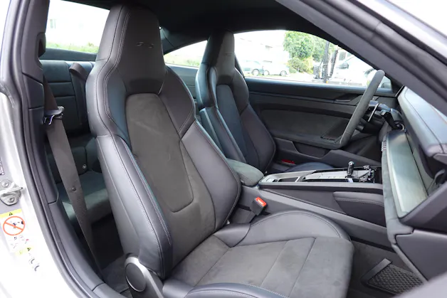 Porsche 911 Carrera GTS PDK - "Leasing 2,9% * 1ère main * PA 03.2028 * Son BOSE * Sièges Sport 18 Posit * Echap Sport * Lift Sys"