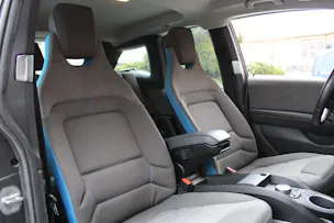 BMW i3 (60Ah) Range Extender - "Véhicule CH * 8 Roues * Harman&Kardon * Essence/Electrique * Expertisé du jour"