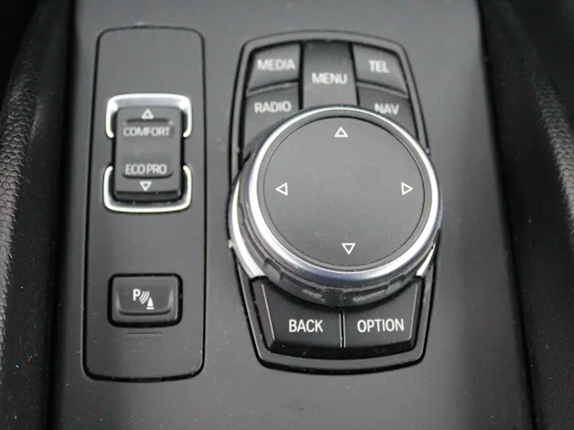 BMW i3 (60Ah) Range Extender - "Véhicule CH * 8 Roues * Harman&Kardon * Essence/Electrique * Expertisé du jour"