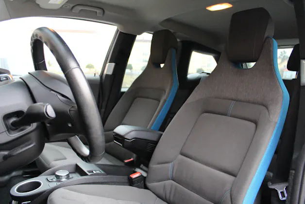 BMW i3 (60Ah) Range Extender - "Véhicule CH * 8 Roues * Harman&Kardon * Essence/Electrique * Expertisé du jour"