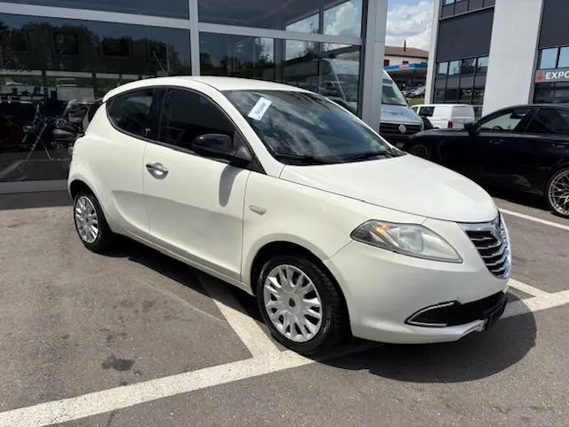 Lancia Ypsilon 0.9 TwinAir Gold S/S