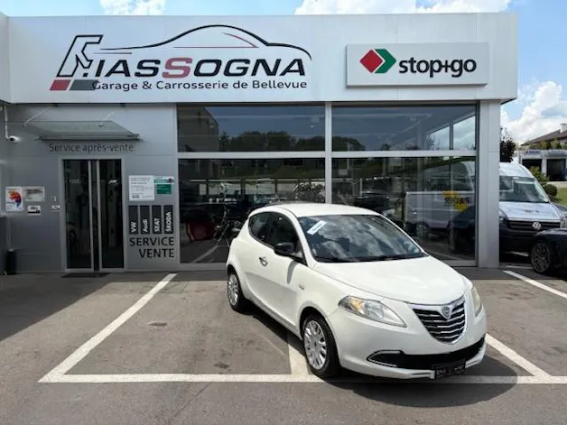 Lancia Ypsilon 0.9 TwinAir Gold S/S