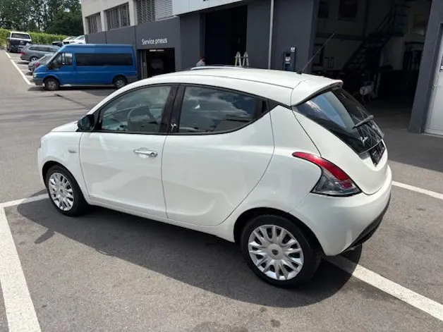 Lancia Ypsilon 0.9 TwinAir Gold S/S