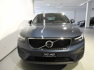 VOLVO XC40 2.0 B3 MH Core