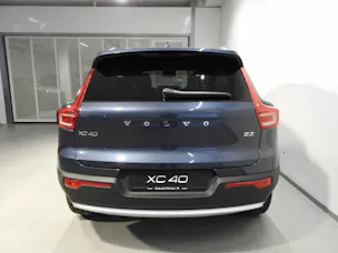 VOLVO XC40 2.0 B3 MH Core