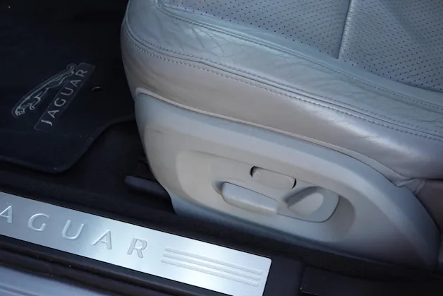 Jaguar XF 3.0d S V6 Portfolio - "8 Roues * Expertisé 08.2025"