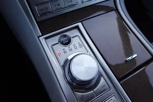 Jaguar XF 3.0d S V6 Portfolio - "8 Roues * Expertisé 08.2025"
