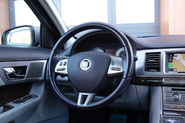 Jaguar XF 3.0d S V6 Portfolio - "8 Roues * Expertisé 08.2025"