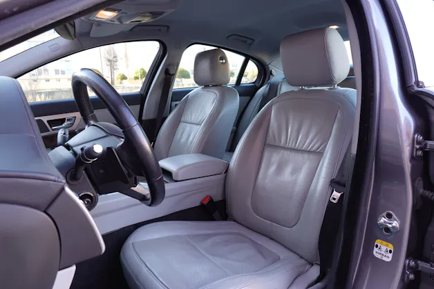 Jaguar XF 3.0d S V6 Portfolio - "8 Roues * Expertisé 08.2025"