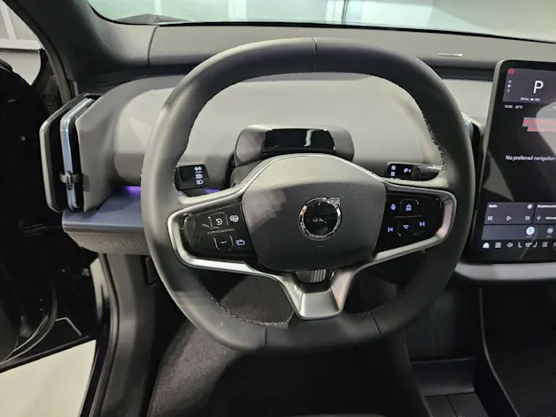 Volvo EX 30 E60 Twin Ultra Swiss Black Edition