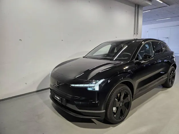 Volvo EX 30 E60 Twin Ultra Swiss Black Edition