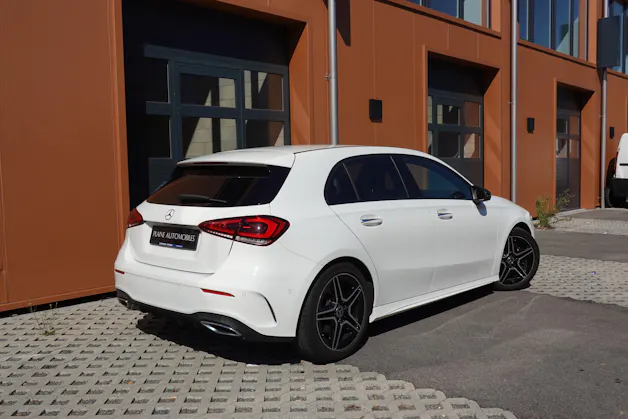 Mercedes-Benz A 250 AMG Line 7G-DCT "*Pack AMG Line * Caméra de Recul * Tempomat Adaptatif * Clim Auto * Sièges AMG * Aide à la Conduite *"