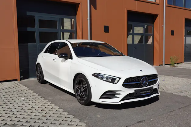 Mercedes-Benz A 250 AMG Line 7G-DCT "*Pack AMG Line * Caméra de Recul * Tempomat Adaptatif * Clim Auto * Sièges AMG * Aide à la Conduite *"