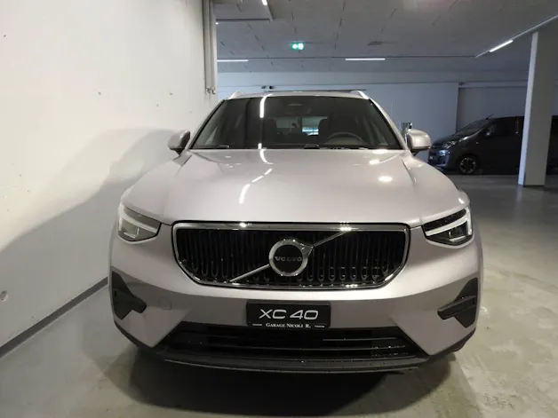 Volvo XC40 2.0 B3 MH Core