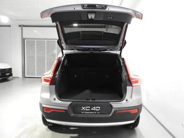 Volvo XC40 2.0 B3 MH Core