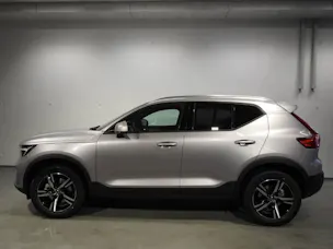 VOLVO XC40 2.0 B3 MH Core