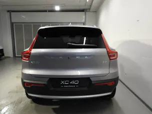 VOLVO XC40 2.0 B3 MH Core