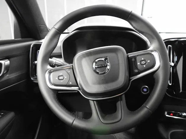 Volvo XC40 2.0 B3 MH Core