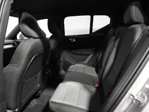 VOLVO XC40 2.0 B3 MH Core