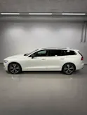 VOLVO V60 2.0 B5 Plus Dark AWD
