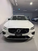 VOLVO V60 2.0 B5 Plus Dark AWD