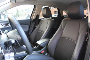 MAZDA CX-3 SKYACTIV-G 121 Revolution FWD Automat - "Tempomat Adaptatif * GPS * Caméra de Recuil * Sièges/Volant Chauffant"