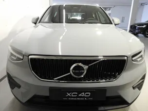 VOLVO XC40 2.0 B3 MH Core