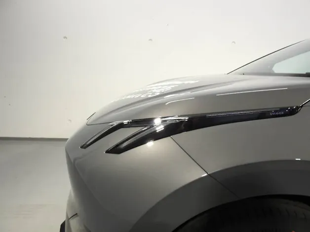 Lynk & Co 02