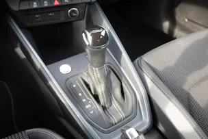 Audi A1 Sportback 30 TFSI S Line S-tronic - "CH Auto * S-Line Inté & Exté * Service Gratuit * Jantes 17 * Temp. Adapt"