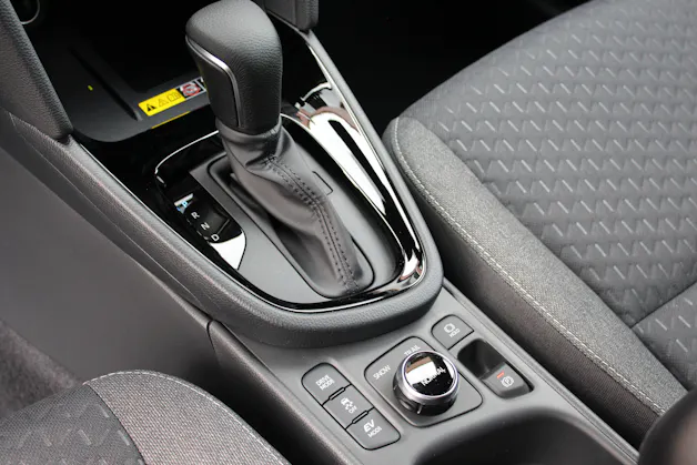Toyota Yaris Cross 1.5 Trend AWDi e-CVT 4x4 - "Leasing 2,9% * Garantie 15 ans * Caméra * Tempomat Adapt."