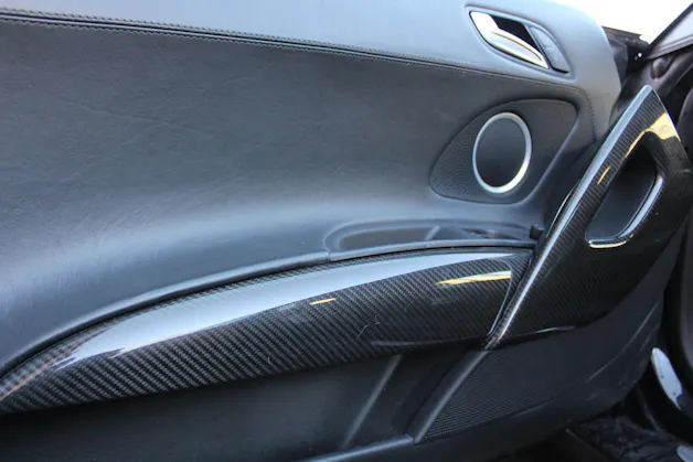 Audi R8 Coupé 4.2 - "Sidebalde Carbone / Pack Complet Carbone / Full Black / Caméra de Recul"