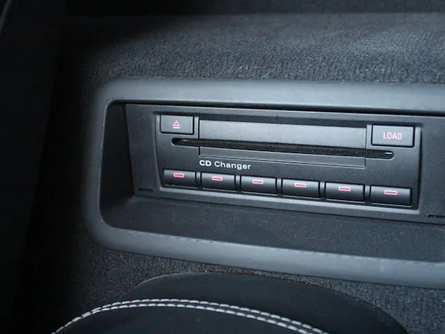 Audi R8 Coupé 4.2 - "Sidebalde Carbone / Pack Complet Carbone / Full Black / Caméra de Recul"