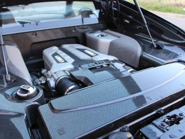 Audi R8 Coupé 4.2 - "Sidebalde Carbone / Pack Complet Carbone / Full Black / Caméra de Recul"