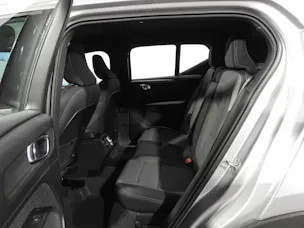 VOLVO XC40 2.0 B3 MH Core