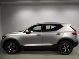 VOLVO XC40 2.0 B3 MH Core