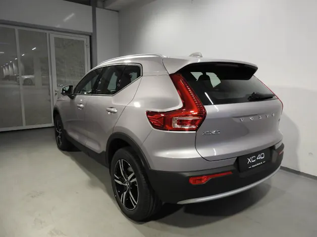 Volvo XC40 2.0 B3 MH Core