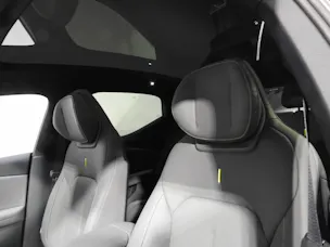 Lynk & Co 02