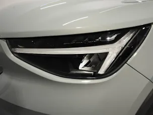 VOLVO XC40 2.0 B3 MH Core